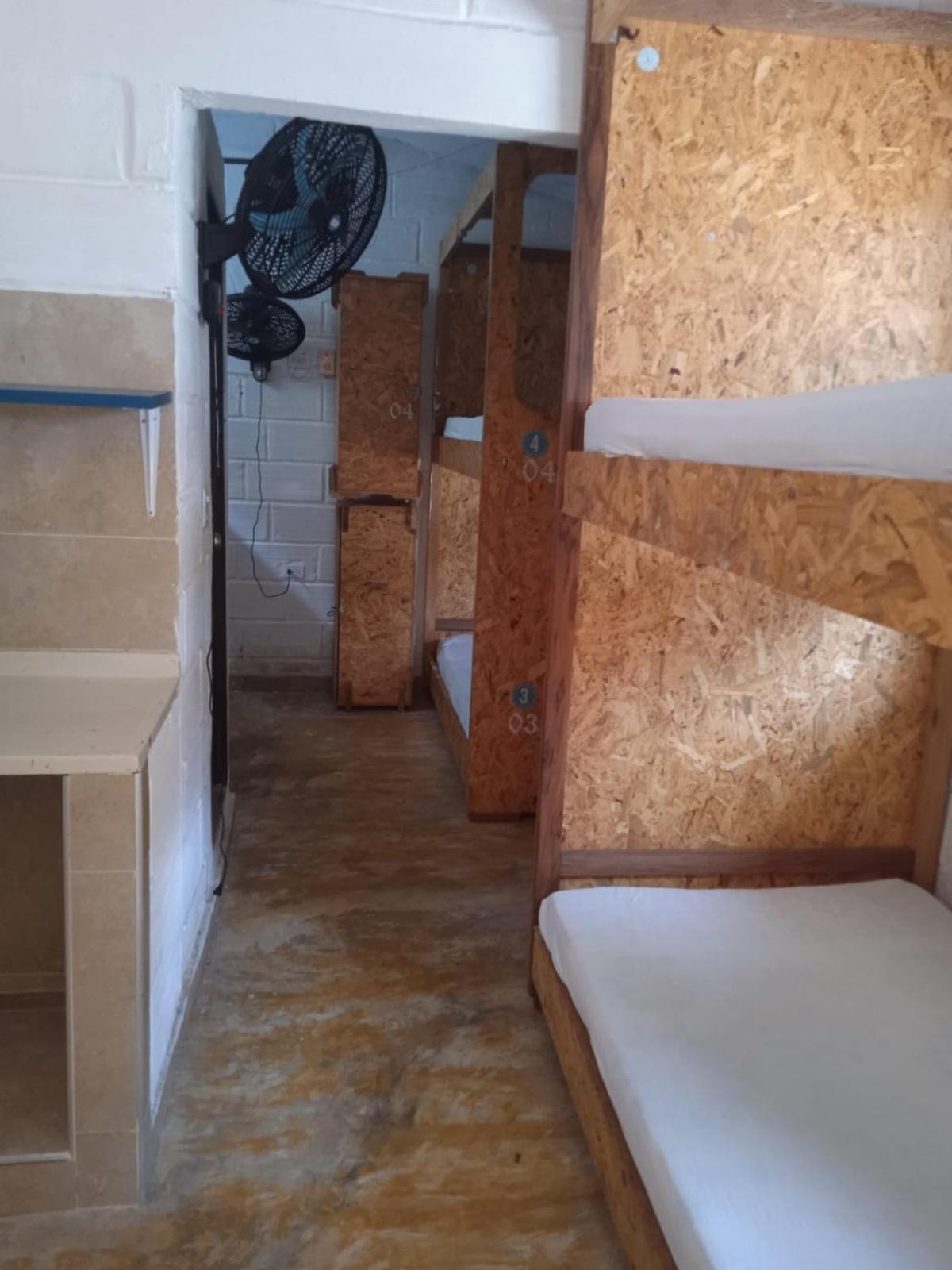 Single Bed 6-Bed Dormitory Room